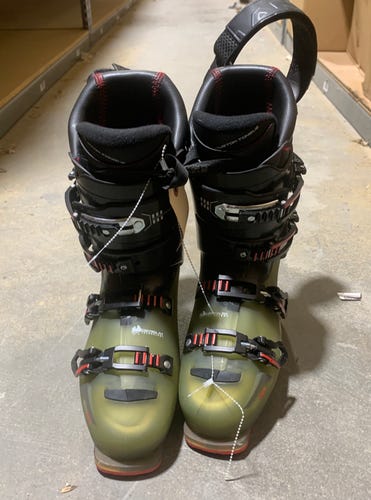 Used Men's Lange SX 90 All Mountain Ski Boots (Mondo 26.5 - 306mm)