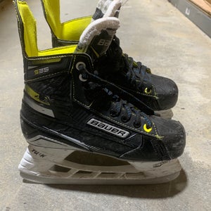 Bauer Supreme S35 Hockey Skates | Junior 3.5 | Regular