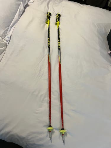 Used 48in (120cm) Leki Ski Poles