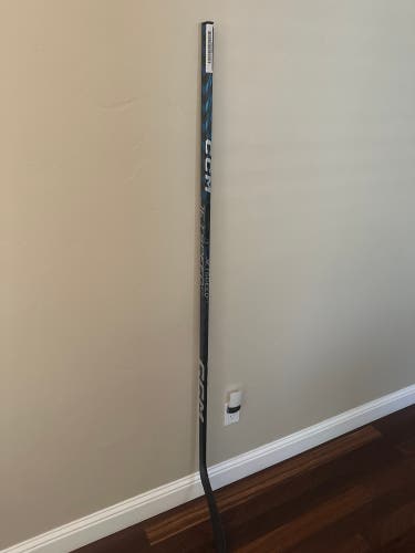 New Senior CCM Left Hand P92 JetSpeed FT5 Pro Hockey Stick