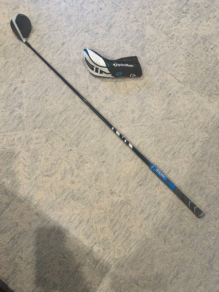 Used TaylorMade Right Handed Stiff Flex 3 Wood SIM 2 Fairway Wood