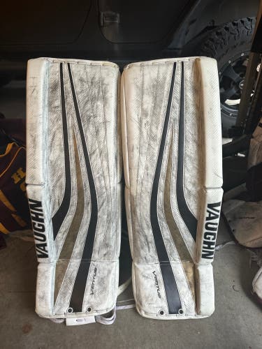 Used 32" Vaughn Goalie Leg Pads With Glove