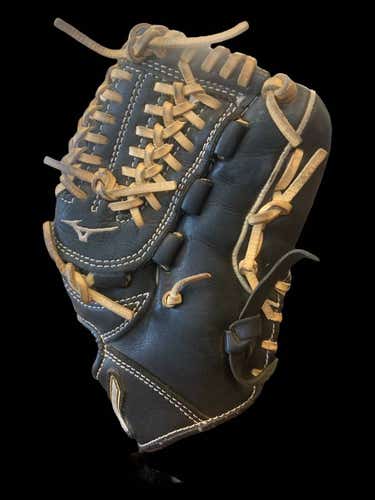 Used 2019 Right Hand Throw Mizuno Infield MVP Select Baseball Glove 11.5"
