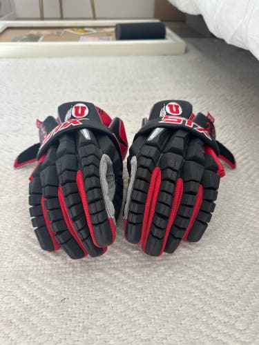 University Of Utah Lacrosse Gloves