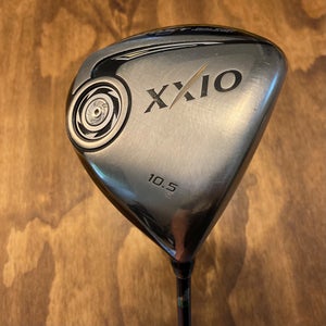 XXIO MP900 Driver / 10.5° Stiff Flex Shaft 45.5”