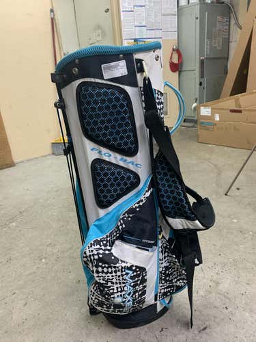 Used Maxfli Golf Stand Bags