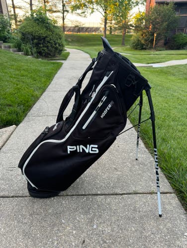 Ping Hoofer Stand 14 Way Golf Bag