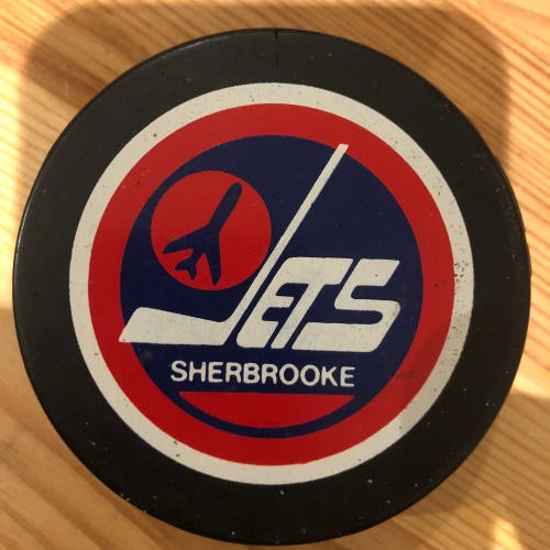 Sherbrooke Jets puck (AHL) Rare