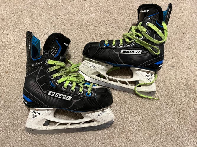 Used Junior Bauer Regular Width Size 1.5 Nexus Elevate Hockey Skates