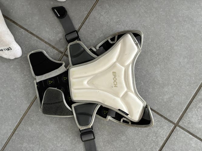 Epoch Integra shoulder pads