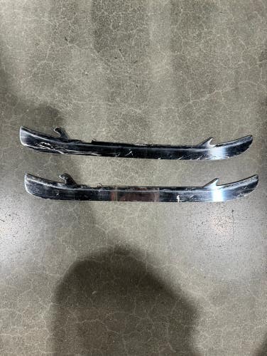 Used Bauer LS PULSE Holders, Runners, & Replacement Steel 263 mm