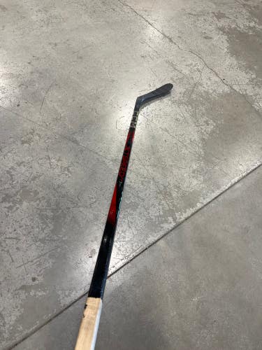 Used Junior CCM Jetspeed FT7 Pro Hockey Stick Right Handed P28 50 Flex