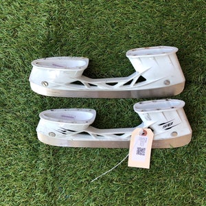 Used CCM Sb 4.0 Holders, Runners, & Replacement Steel 263 mm