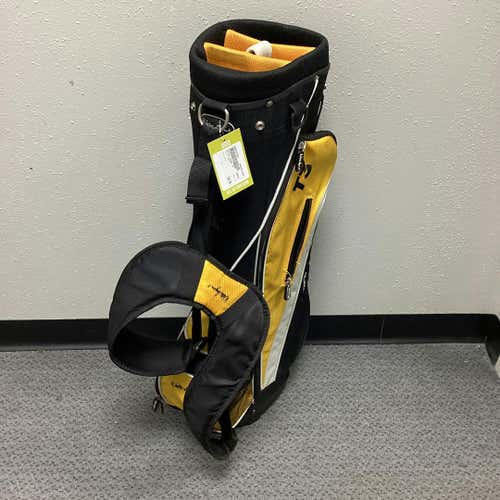 Used Walter Hagen T3 Golf Stand Bag