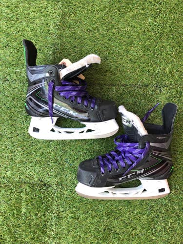 Used CCM RibCor 86K Hockey Skates Regular Width Size 4.0 - Intermediate