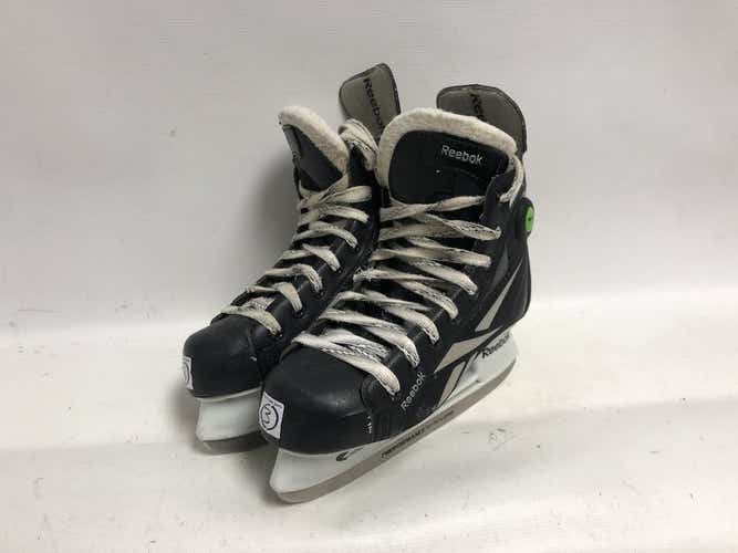Used Reebok 4k Junior 03 D - R Regular Ice Hockey Skates