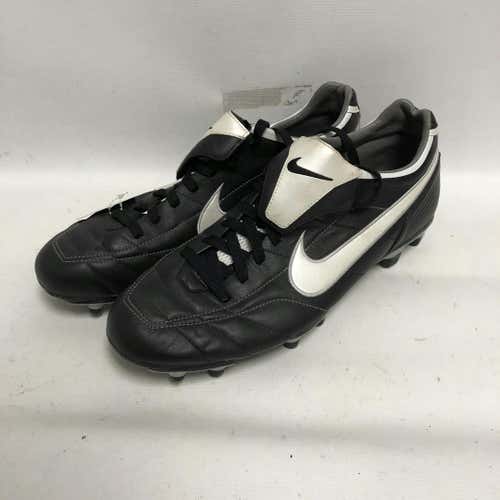 Used Nike Senior 13 Cleat Soccer Outdoor Cleats