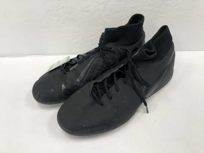 Used Nike A03271-001 Senior 9.5 Indoor Soccer Indoor Cleats