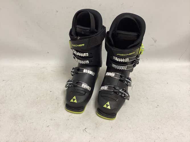 Used Fischer Rc4 60 235 Mp - J05.5 - W06.5 Boys' Downhill Ski Boots