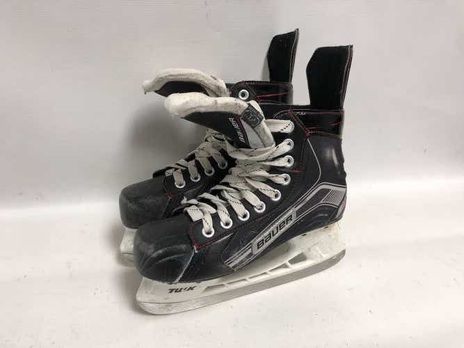 Used Bauer Vapor X300 Junior 04 Ice Hockey Skates