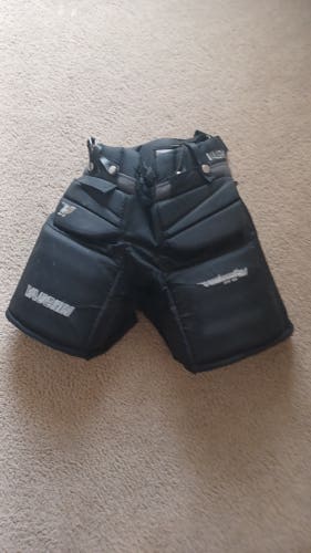 Used Intermediate Medium Vaughn V7 Hockey Goalie Pants