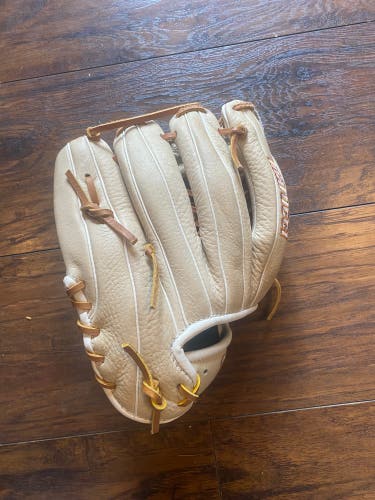 Used Marucci Infield 11.75" Oxbow Baseball Glove