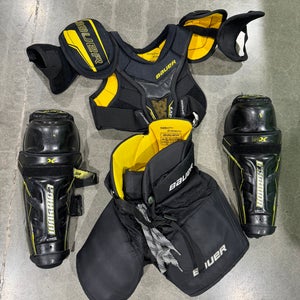 Youth Bauer Supreme TotalOne MX3 Shoulder Pads(M) Pants(S) Warrior shin guards(11)