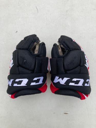 Red Used Youth CCM FT4 Gloves 10"