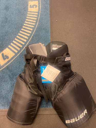 New Bauer Supreme Matrix Black Junior Small Hockey Pant