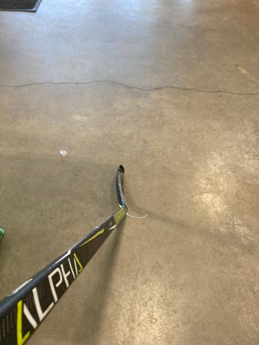 Used Senior Warrior Alpha QXT Pro Team W71 Left-Handed Hockey Stick