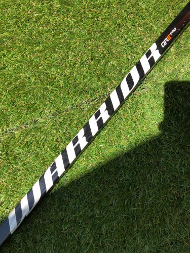 Used Youth Warrior Covert QRE Pro Hockey Stick Left Hand W03