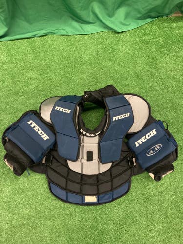 Used Youth Small Itech 4.8 Goalie Chest Protector