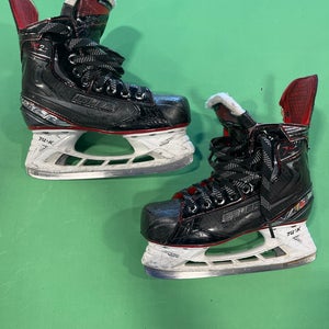 Bauer Vapor X2.7 Hockey Skates | Junior 3.5 | Regular