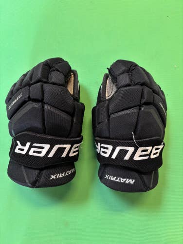 Used Junior Bauer Supreme Matrix Gloves 11"