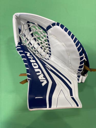 Blue Used Junior Vaughn SLR3 Goalie Glove Regular