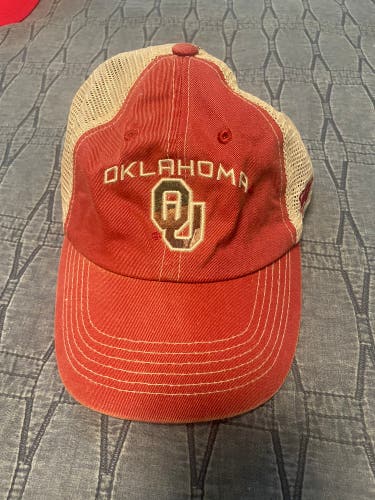 Oklahoma Sooners SnapBack trucker Hat