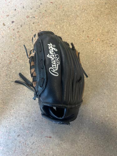 Black Used Rawlings Playmaker Series Right Hand Throw Baseball Glove 10.5"