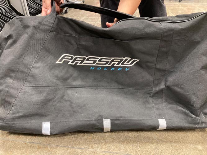 Used PASSAU Hockey Bag