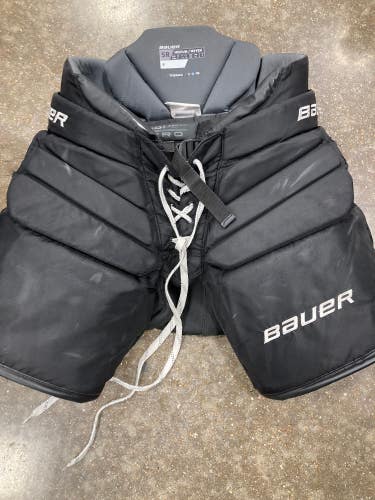 Black Used Senior Medium Bauer Pro Hockey Goalie Pants