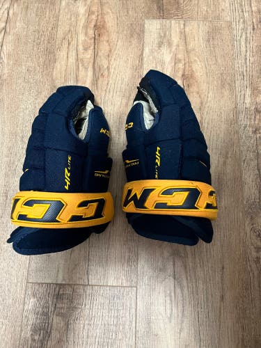 14” CCM 4r Lite gloves