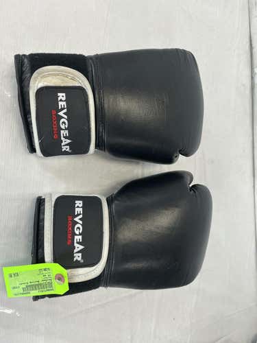 Used Revgear 14 Oz Boxing Gloves