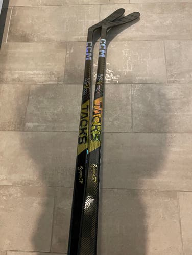 New Senior CCM Right Handed P29 Super Tacks AS-V Pro Hockey Stick