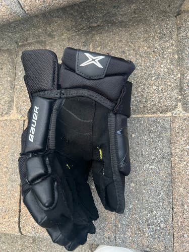 Left hand Bauer 2x glove