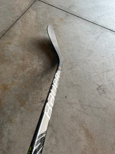 Used Senior Bauer Left Hand P28 Pro Stock Vapor FlyLite Hockey Stick