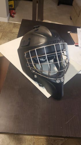 CCM Axis Pro Large L Goalie Mask Flat black