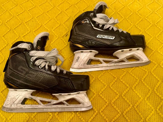 Bauer Supreme S27 Hockey Goalie Skates Size 4 Regular Width (Shoe Size 5)