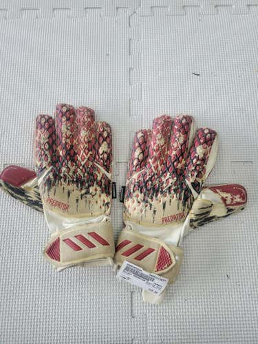 Used Adidas Predator 7 Soccer Goalie Gloves
