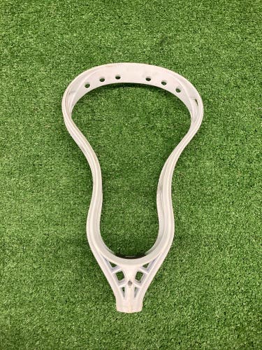 White Used Attack & Midfield StringKing Mark 2A Unstrung Head