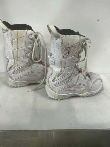 Used Firefly Firefly Junior 04 Girls' Snowboard Boots