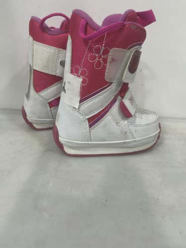 Used Burton Grom Youth 08.0 Girls' Snowboard Boots